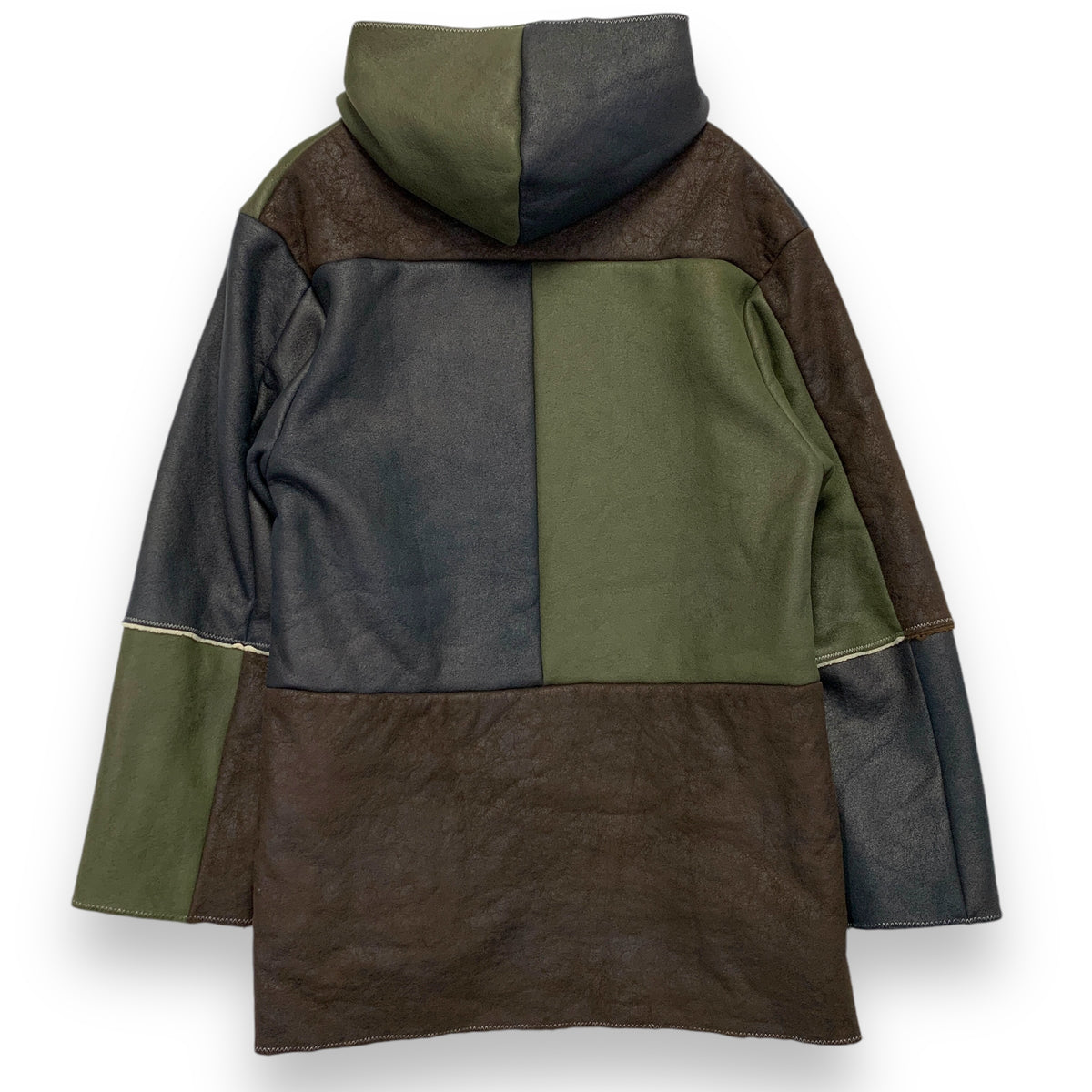 B83C6CF7-9E4B-4DC2-89A5-