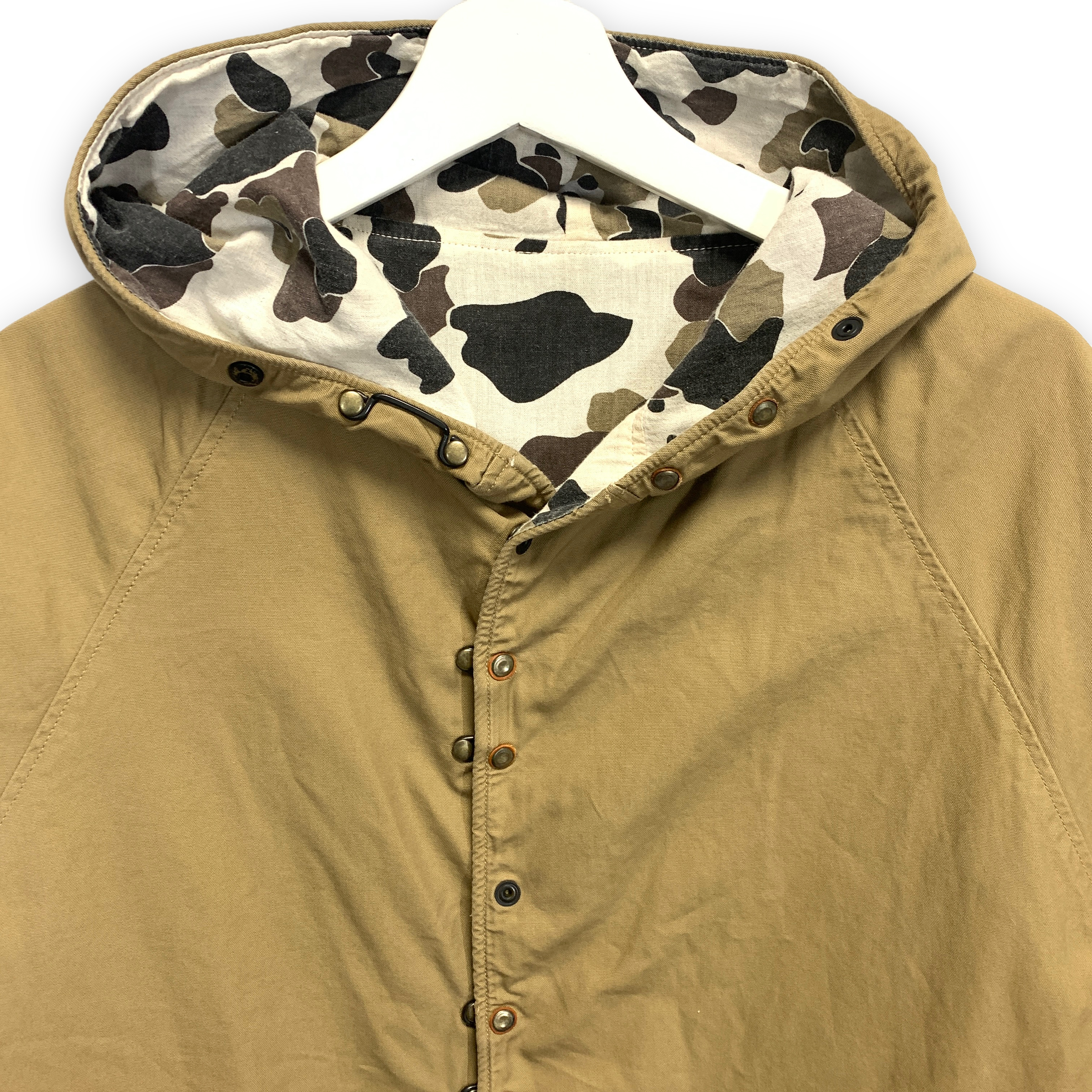 D99A8F15-42CF-444E-A147-