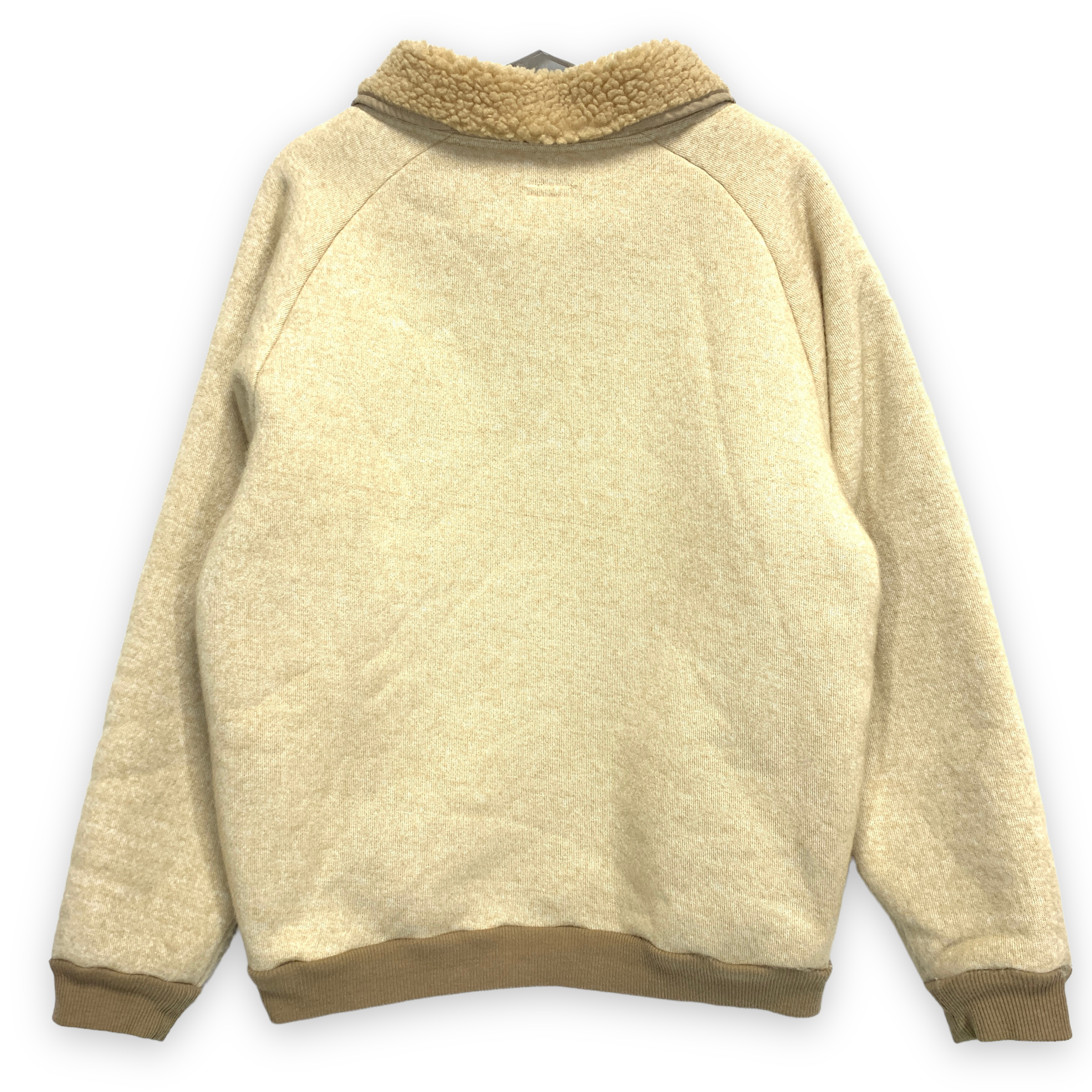 DC5567F8-2D28-460B-8BA4-